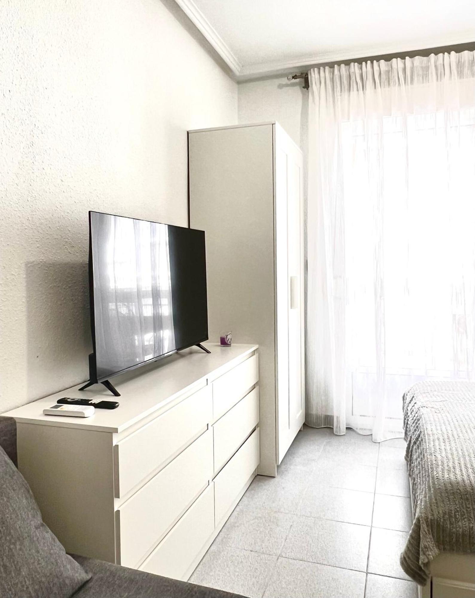 Renovated Cosy Studio 350 M Playa Del Cura, With Official Touristic License Torrevieja Kültér fotó